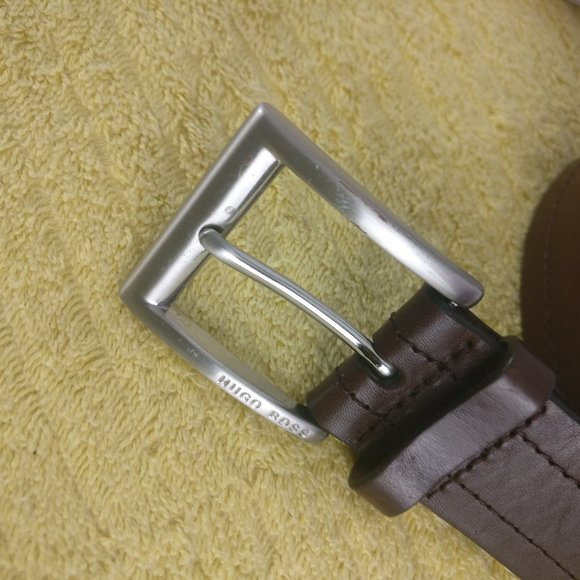 HUGO BOSS Leather Belt, 100%Leather, Leather Upper Leather Lining 44" Long - Picture 3 of 10